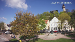 Náměstí, Hrad a Trůba