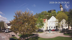 Náměstí, Hrad a Trůba