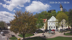 Náměstí, Hrad a Trůba