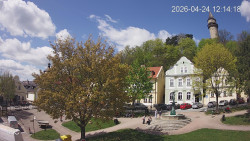 Náměstí, Hrad a Trůba