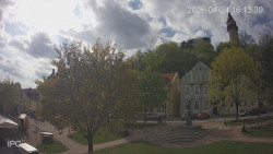 Náměstí, Hrad a Trůba