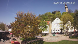 Náměstí, Hrad a Trůba