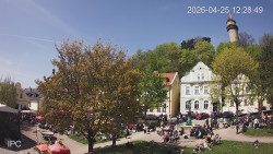 Náměstí, Hrad a Trůba