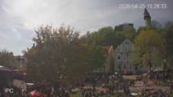 Náměstí, Hrad a Trůba