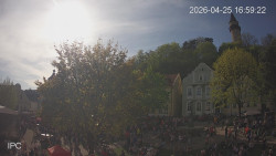 Náměstí, Hrad a Trůba