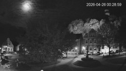 Náměstí, Hrad a Trůba