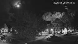 Náměstí, Hrad a Trůba