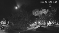 Náměstí, Hrad a Trůba