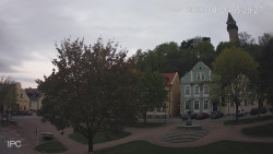 Náměstí, Hrad a Trůba