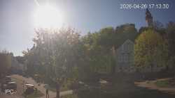 Náměstí, Hrad a Trůba