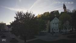 Náměstí, Hrad a Trůba