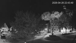 Náměstí, Hrad a Trůba