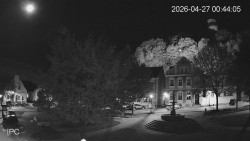 Náměstí, Hrad a Trůba