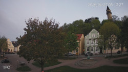 Náměstí, Hrad a Trůba