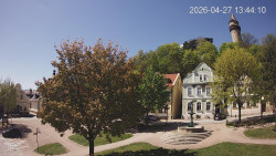 Náměstí, Hrad a Trůba