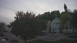 Náměstí, Hrad a Trůba