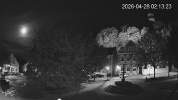 Náměstí, Hrad a Trůba