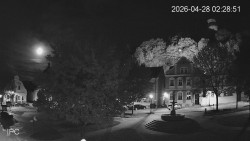 Náměstí, Hrad a Trůba