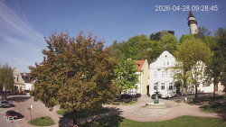 Náměstí, Hrad a Trůba