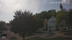 Náměstí, Hrad a Trůba