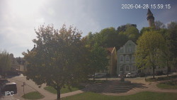 Náměstí, Hrad a Trůba