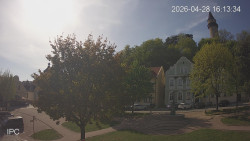 Náměstí, Hrad a Trůba