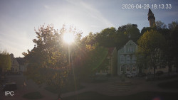 Náměstí, Hrad a Trůba