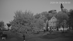 Náměstí, Hrad a Trůba