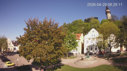 Náměstí, Hrad a Trůba