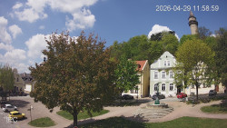 Náměstí, Hrad a Trůba