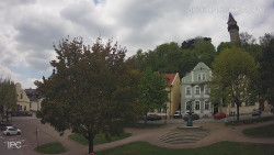 Náměstí, Hrad a Trůba