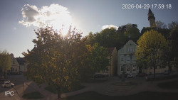 Náměstí, Hrad a Trůba