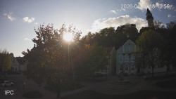 Náměstí, Hrad a Trůba