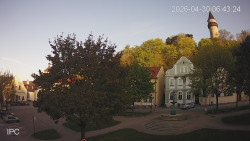 Náměstí, Hrad a Trůba
