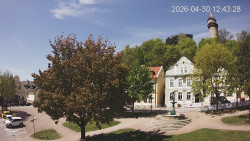 Náměstí, Hrad a Trůba