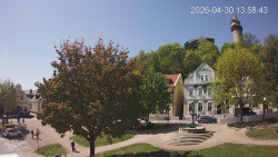 Náměstí, Hrad a Trůba