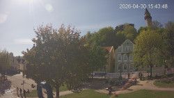 Náměstí, Hrad a Trůba