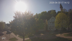 Náměstí, Hrad a Trůba