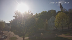 Náměstí, Hrad a Trůba