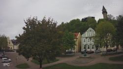 Náměstí, Hrad a Trůba
