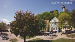 Náměstí, Hrad a Trůba