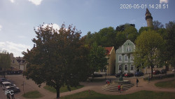 Náměstí, Hrad a Trůba