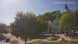 Náměstí, Hrad a Trůba
