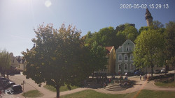 Náměstí, Hrad a Trůba