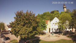 Náměstí, Hrad a Trůba