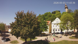 Náměstí, Hrad a Trůba