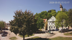 Náměstí, Hrad a Trůba