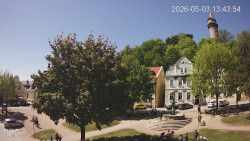 Náměstí, Hrad a Trůba