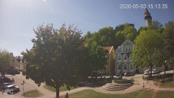 Náměstí, Hrad a Trůba