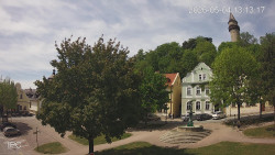 Náměstí, Hrad a Trůba